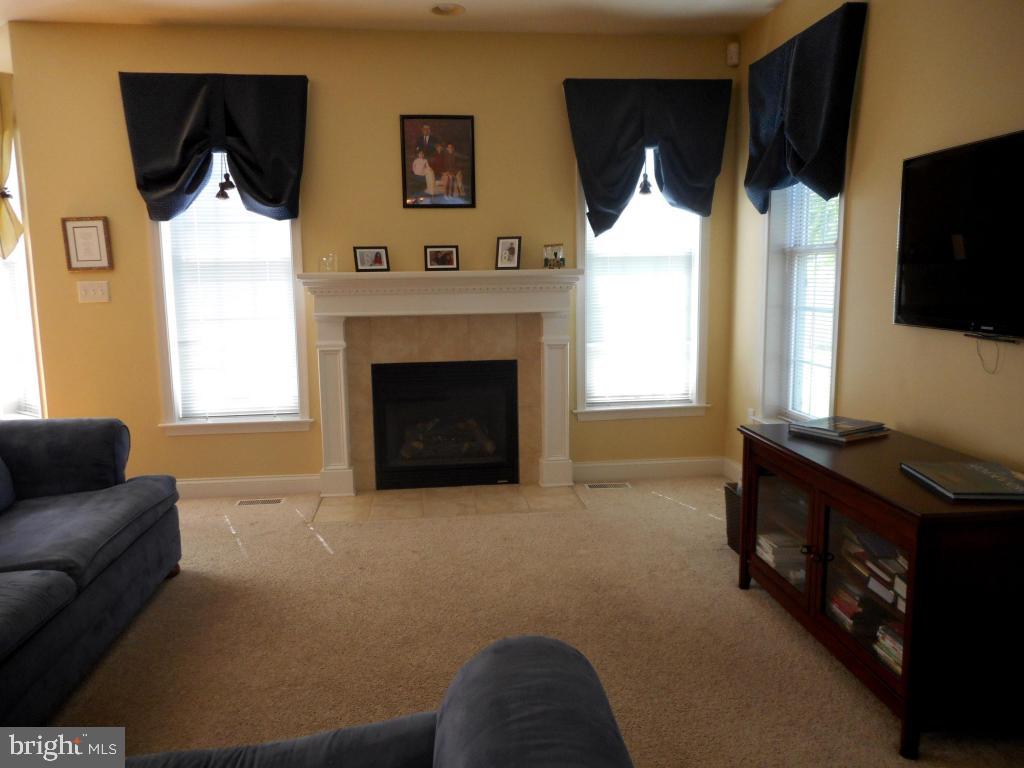 276 Squire Lane Lititz, PA 17543 - Photo 13 of 33