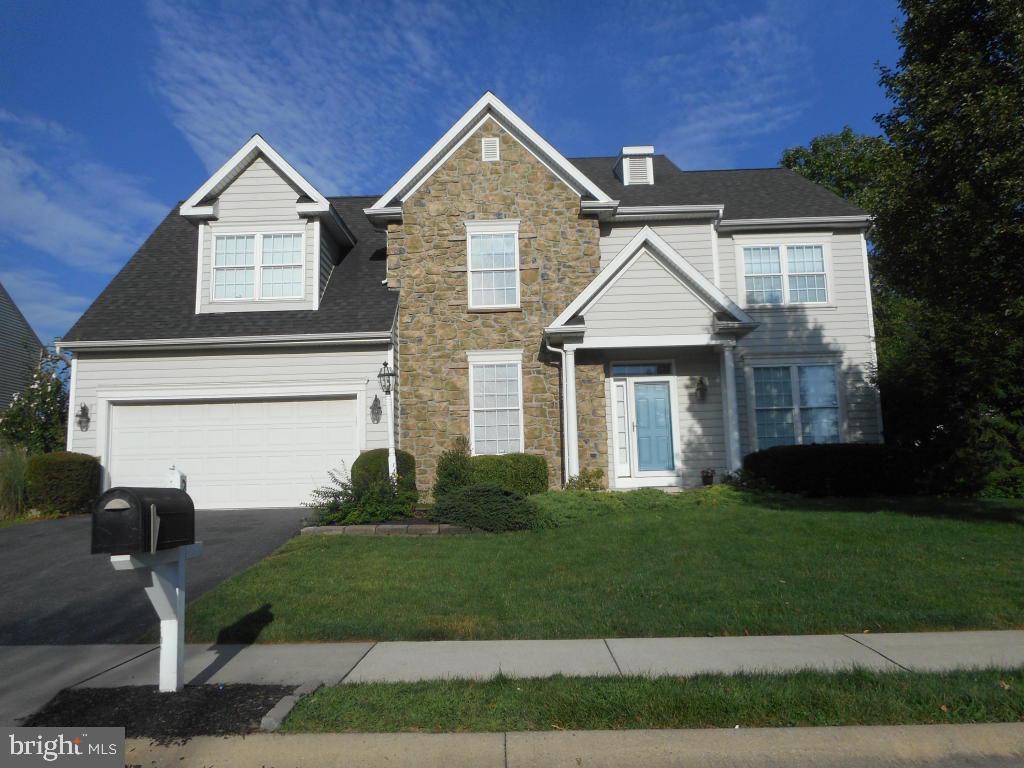 276 Squire Lane Lititz, PA 17543 - Photo 3 of 33