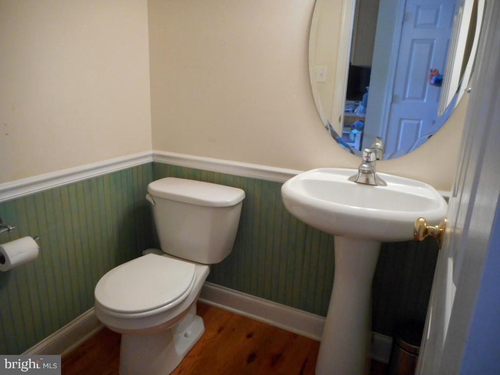 276 Squire Lane Lititz, PA 17543 - Photo 10 of 33
