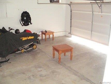 7127 East Pierson Road Davison, MI 48423 - Photo 21 of 23 Garage.JPG