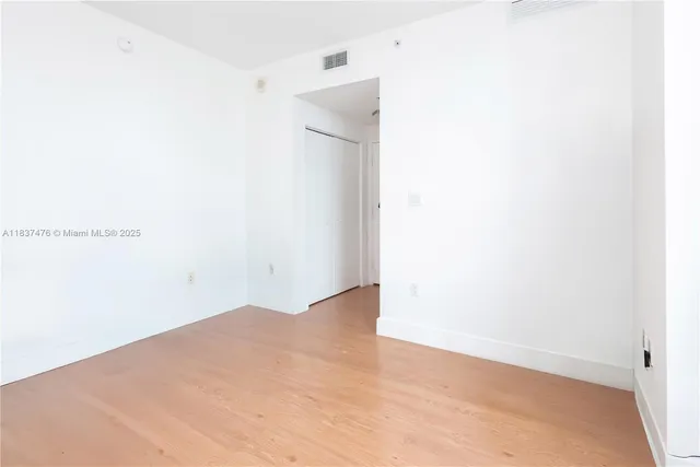 $630,000 | 90 Southwest 3rd Street, Unit 2113, Miami, FL 33130