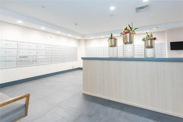 $630,000 | 90 Southwest 3rd Street, Unit 2113, Miami, FL 33130