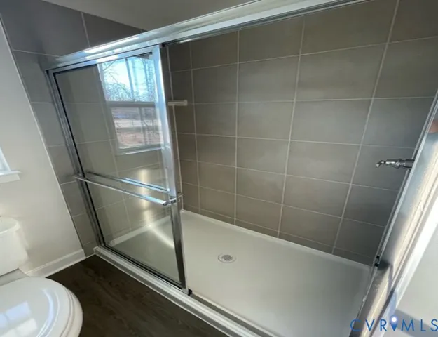 $2,300 | 10945 Genito Sq Drive, Midlothian, VA 23112