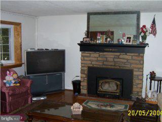 1011 Susan Road Philadelphia, PA 19115 - Photo 5 of 5