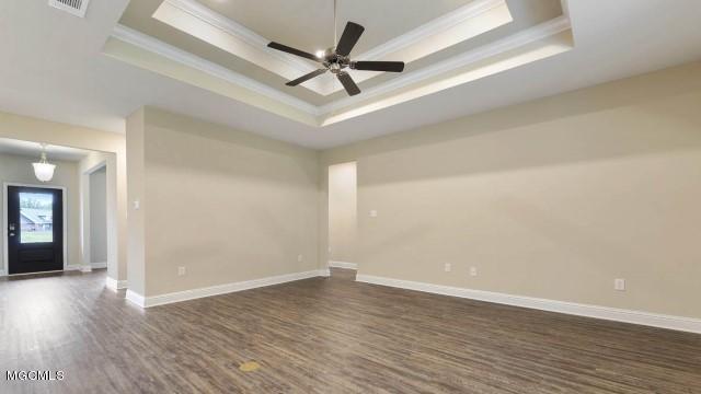 15262 Ridgeview Cove Biloxi, MS 39532 - Photo 9 of 28 Foyer - Living