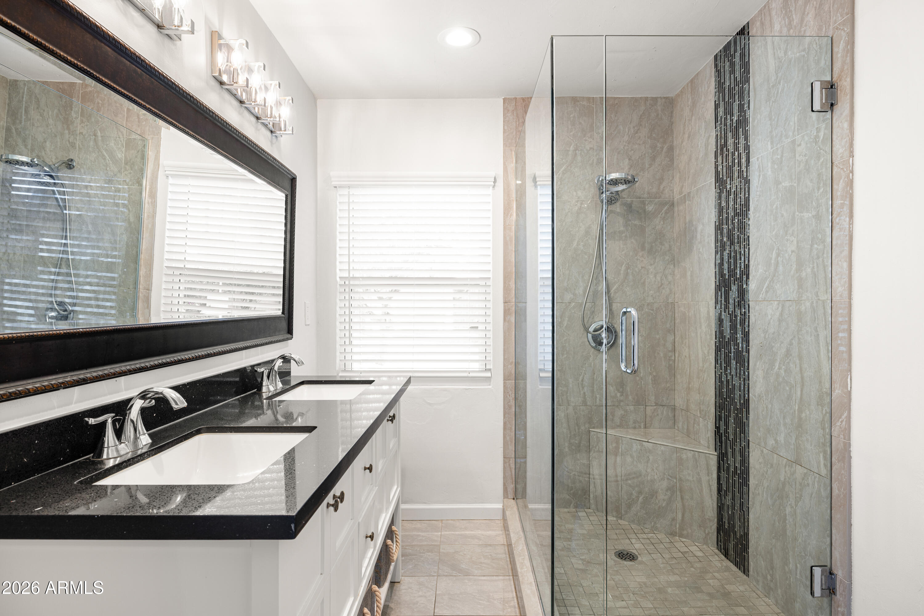 1118 East Colter Street Phoenix, AZ 85014 - Photo 22 of 35 Primary Bathroom