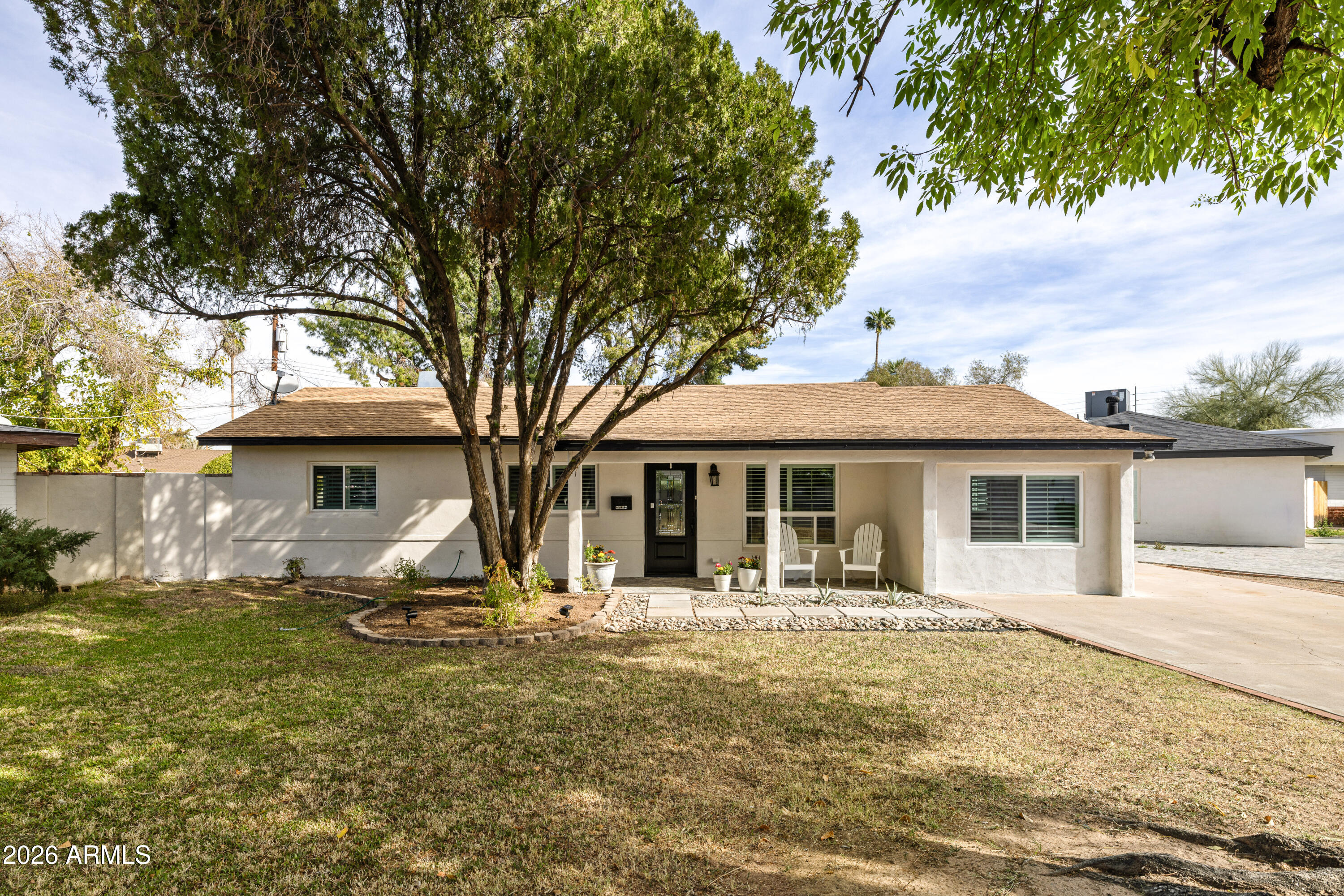 1118 East Colter Street Phoenix, AZ 85014 - Photo 3 of 35 Front of Home