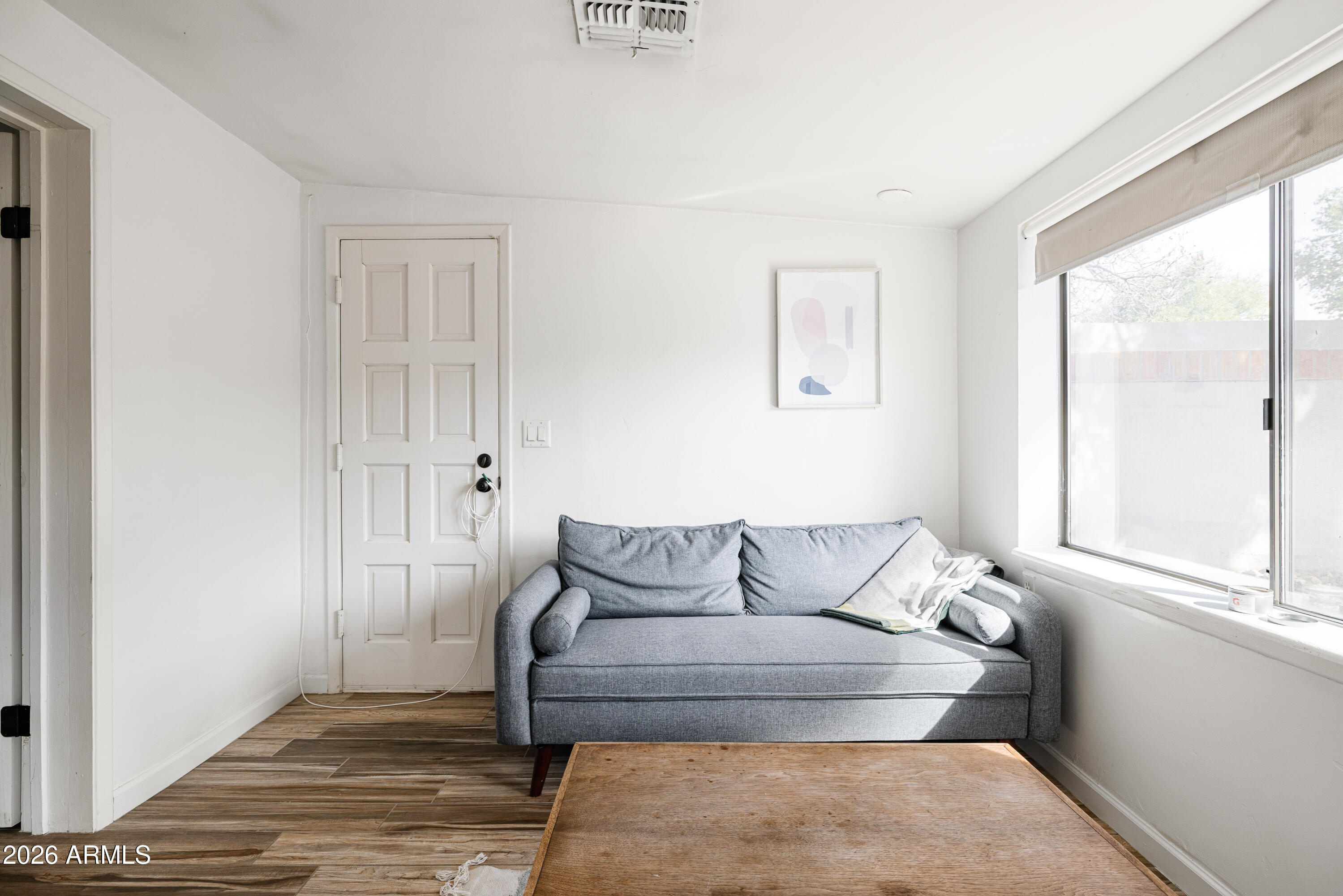 1118 East Colter Street Phoenix, AZ 85014 - Photo 31 of 35 Casita Living Area