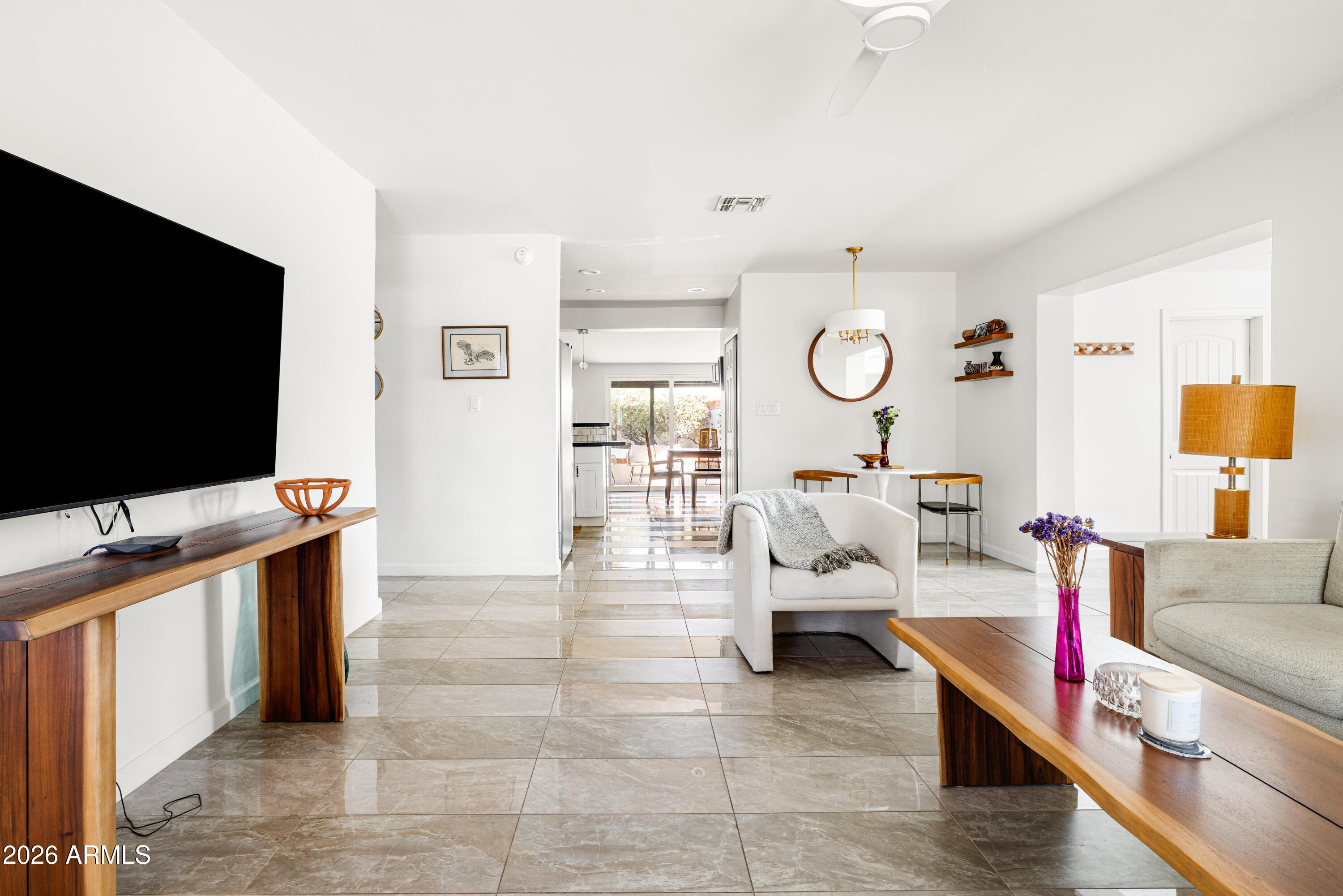 1118 East Colter Street Phoenix, AZ 85014 - Photo 4 of 35 Living Area