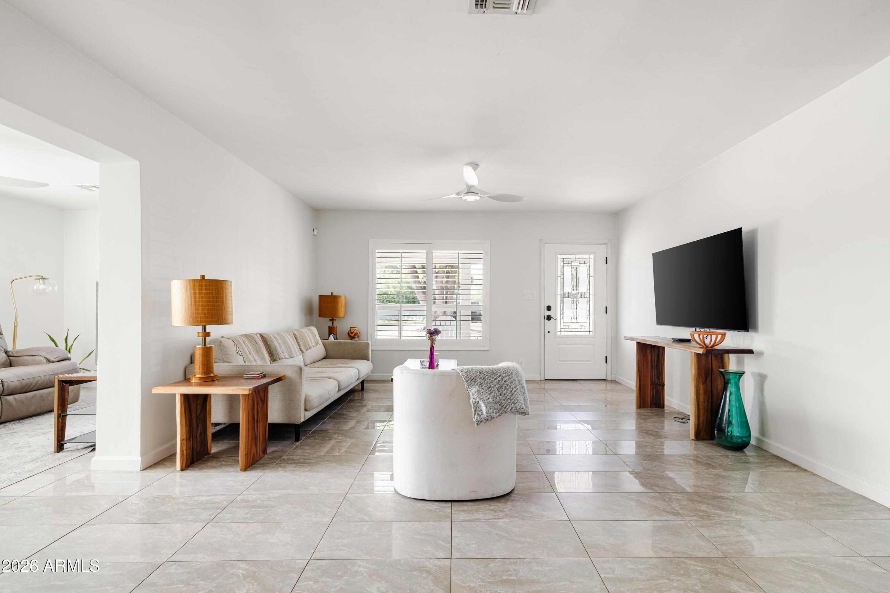 1118 East Colter Street Phoenix, AZ 85014 - Photo 6 of 35 Living Area