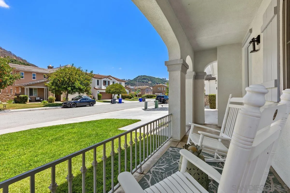 3669 Lake Park Road Fallbrook, CA 92028 - Photo 3 of 44