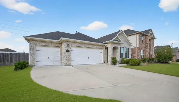 $349,900 | 7822 Wayman Pass, Fulshear, TX 77441