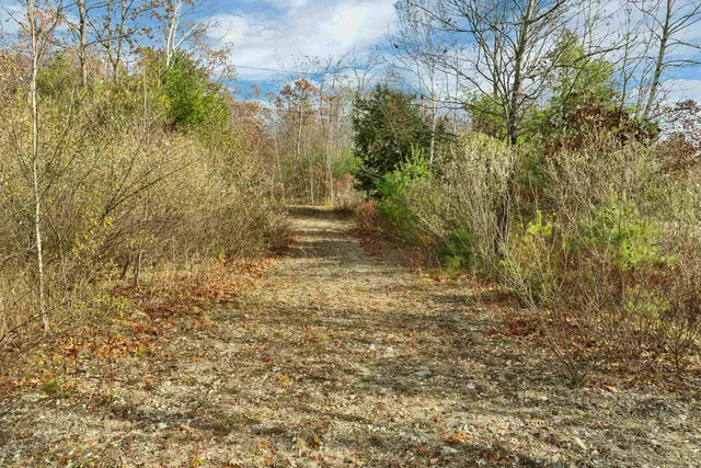 $139,999 | 7 Lady Slipper Lane, Center Tuftonboro, NH 03816