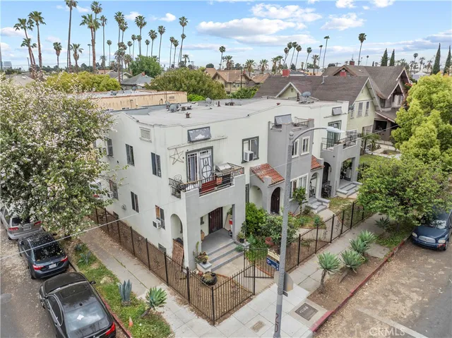 $1,100,000 | 1500 South Hobart Boulevard, Los Angeles, CA 90006