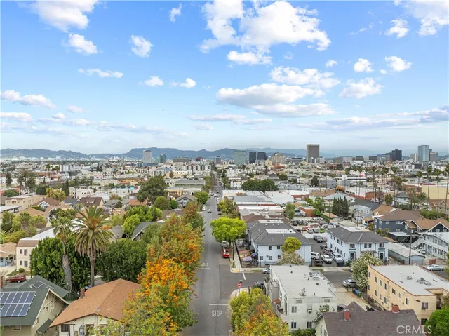 $1,100,000 | 1500 South Hobart Boulevard, Los Angeles, CA 90006
