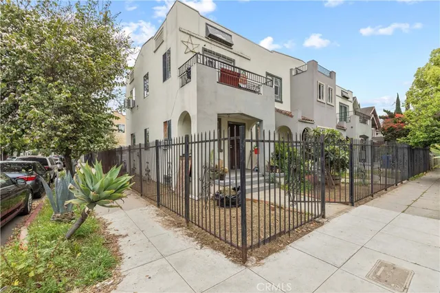 $1,100,000 | 1500 South Hobart Boulevard, Los Angeles, CA 90006