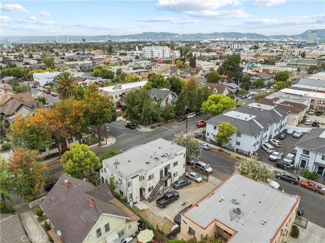 $1,100,000 | 1500 South Hobart Boulevard, Los Angeles, CA 90006