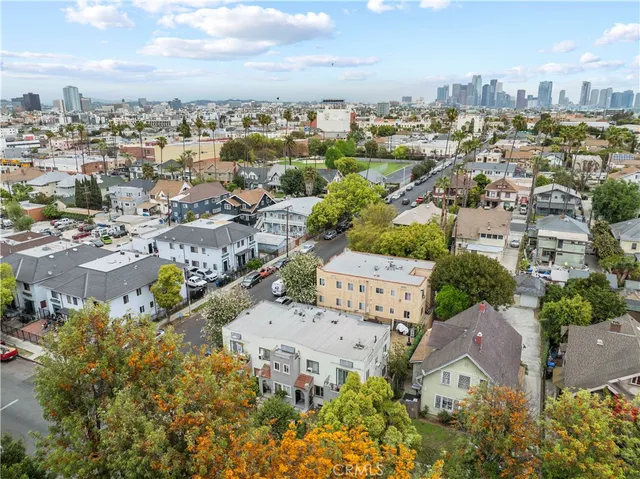 $1,100,000 | 1500 South Hobart Boulevard, Los Angeles, CA 90006