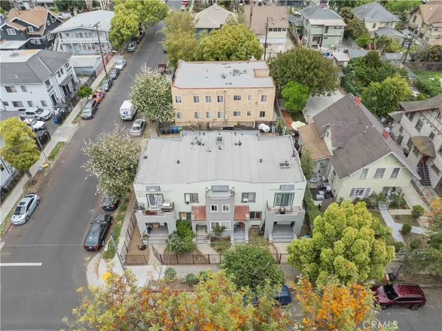 $1,100,000 | 1500 South Hobart Boulevard, Los Angeles, CA 90006