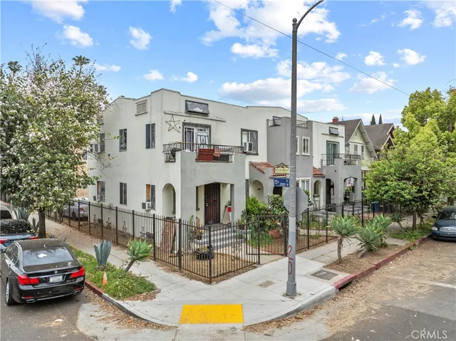 $1,100,000 | 1500 South Hobart Boulevard, Los Angeles, CA 90006