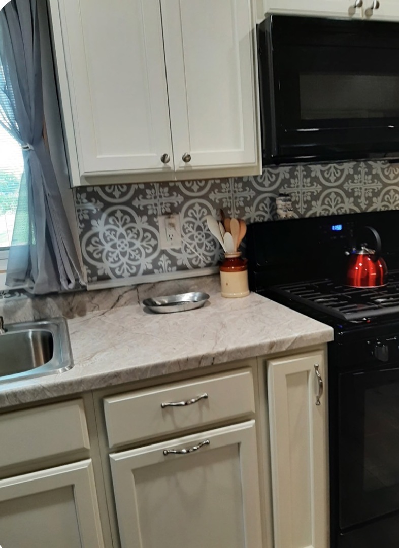 196 South Henning Road Danville, IL 61832 - Photo 19 of 42 Gallery Image 19