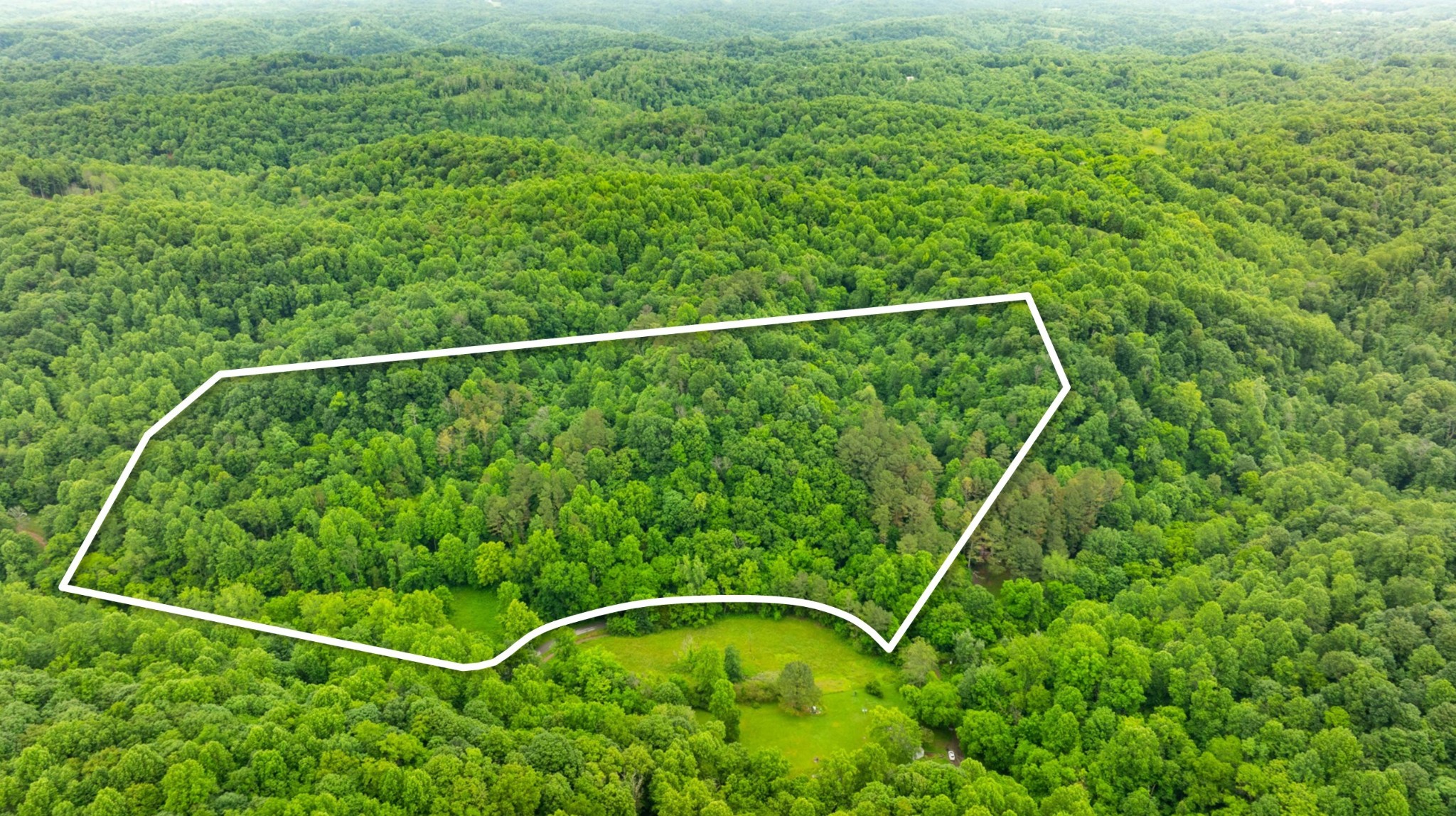 765 Leath Chapel Road Bethpage, TN 37022 - Photo 6 of 17 a view of a balcony with an outdoor space