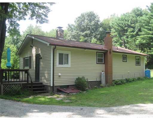 118 Deer Road Loyalhanna, PA 15681 - Photo 8 of 12 Exterior Back.