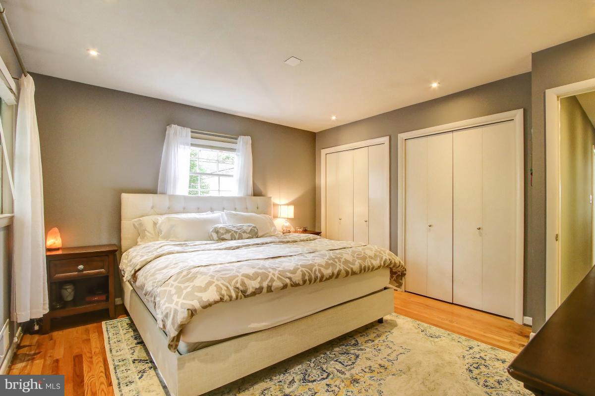 10707 Margate Road Silver Spring, MD 20901 - Photo 21 of 30 Bedroom (Master)