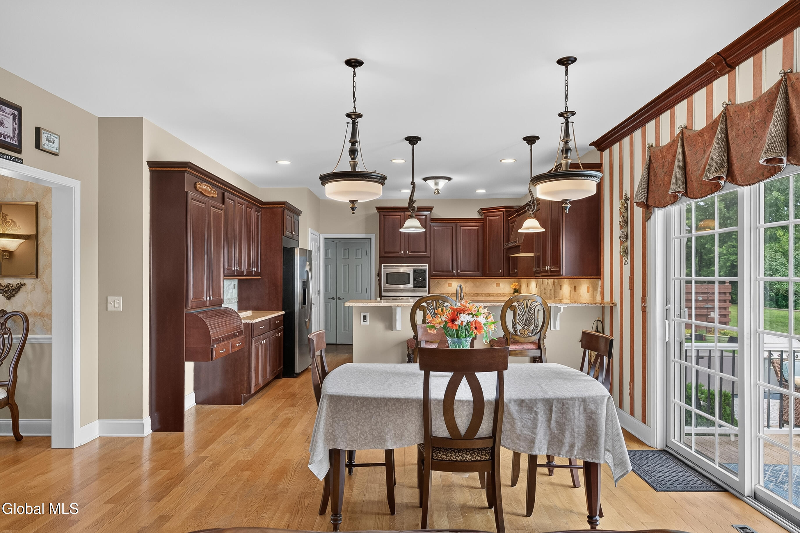 14 Ridgefield Way Watervliet, NY 12189 - Photo 22 of 65 071-14-Ridgefield-Way-Watervliet-NY-1218