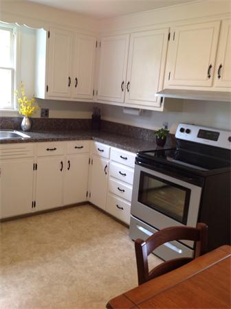36 Warwick Road Gardner, MA 01440 - Photo 6 of 29 Gallery Image 6