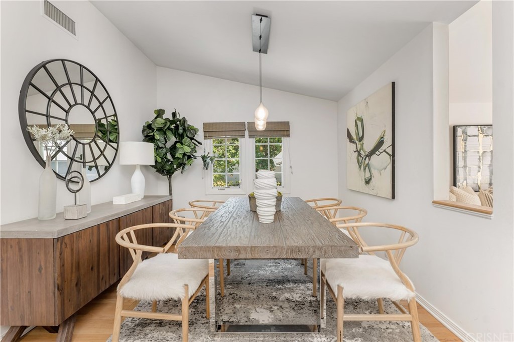 3300 Berry Drive Studio City, CA 91604 - Photo 14 of 35