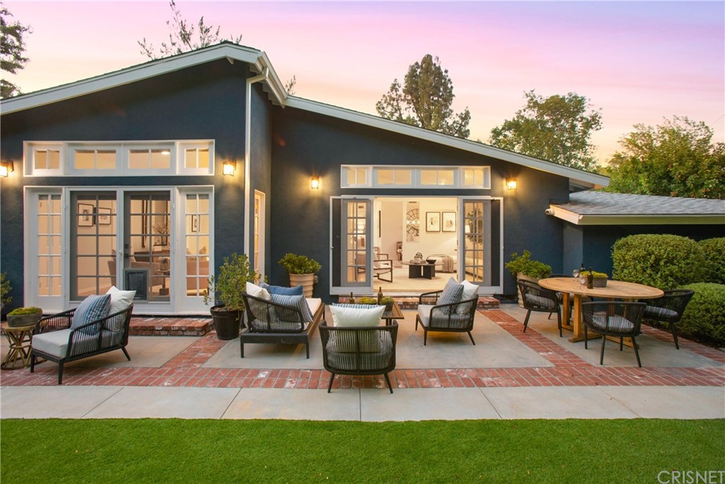 3300 Berry Drive Studio City, CA 91604 - Photo 33 of 35