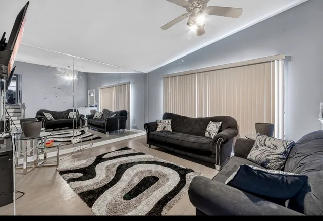 $263,900 | 350 Carey Court, Chicago Heights, IL 60411