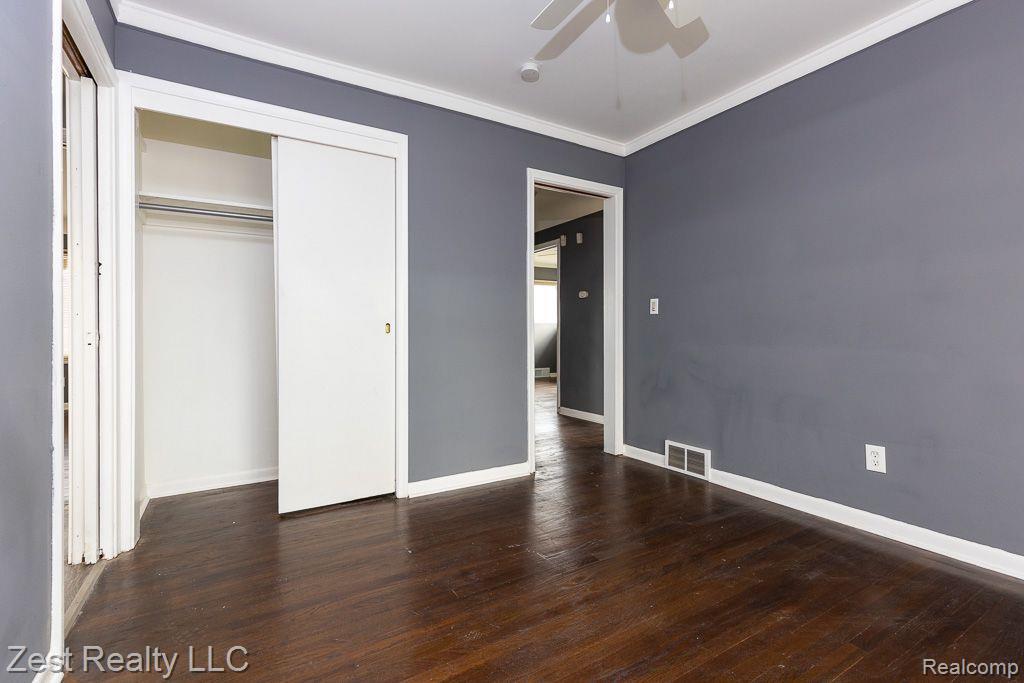 16525 East Eight Mile Road Eastpointe, MI 48021 - Photo 16 of 27 Gallery Image 16
