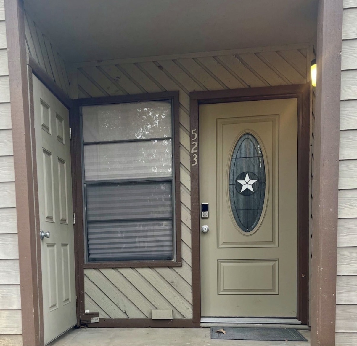 12900 Walden Road, Unit 523 Montgomery, TX 77356 - Photo 2 of 11 Front door