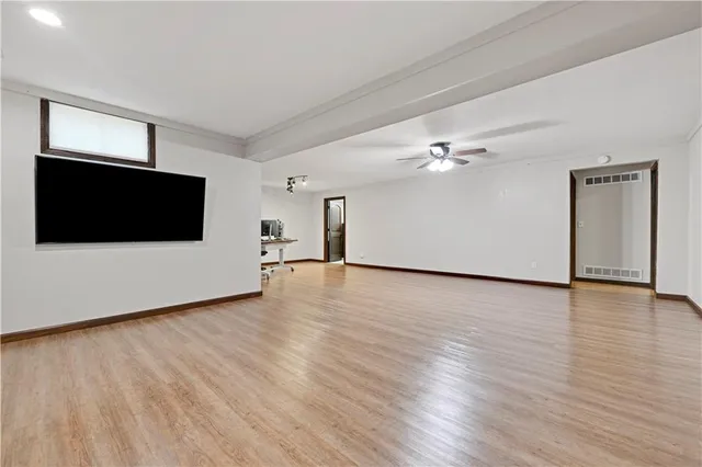 $579,900 | 19430 Hardy Street, Stilwell, KS 66085