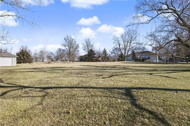 $579,900 | 19430 Hardy Street, Stilwell, KS 66085