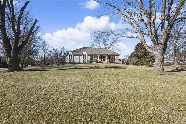 $579,900 | 19430 Hardy Street, Stilwell, KS 66085