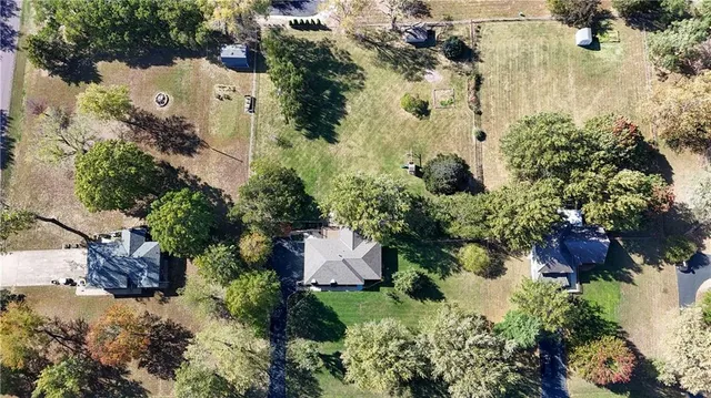 $579,900 | 19430 Hardy Street, Stilwell, KS 66085