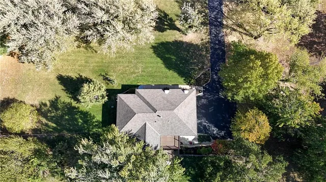 $579,900 | 19430 Hardy Street, Stilwell, KS 66085