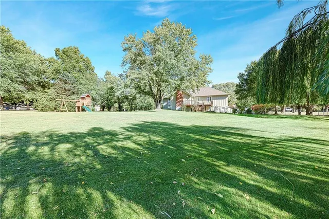 $595,000 | 19430 Hardy Street, Stilwell, KS 66085