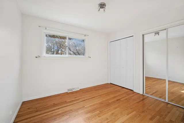 $4,500 | 1037 Heatherfield Lane, Glenview, IL 60025