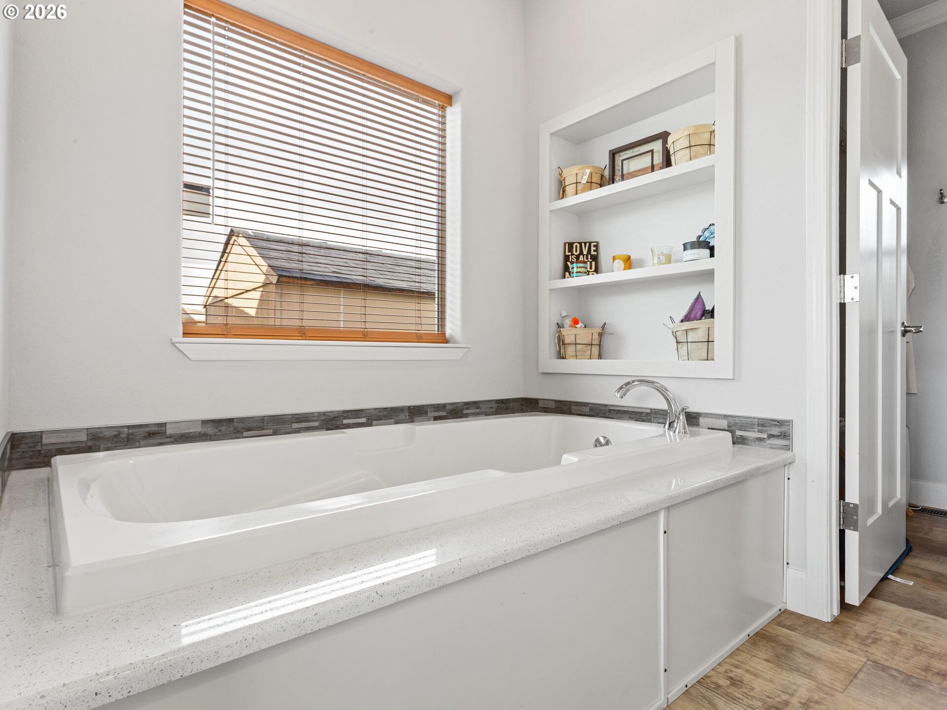 4 Nature Loop Cathlamet, WA 98612 - Photo 31 of 48