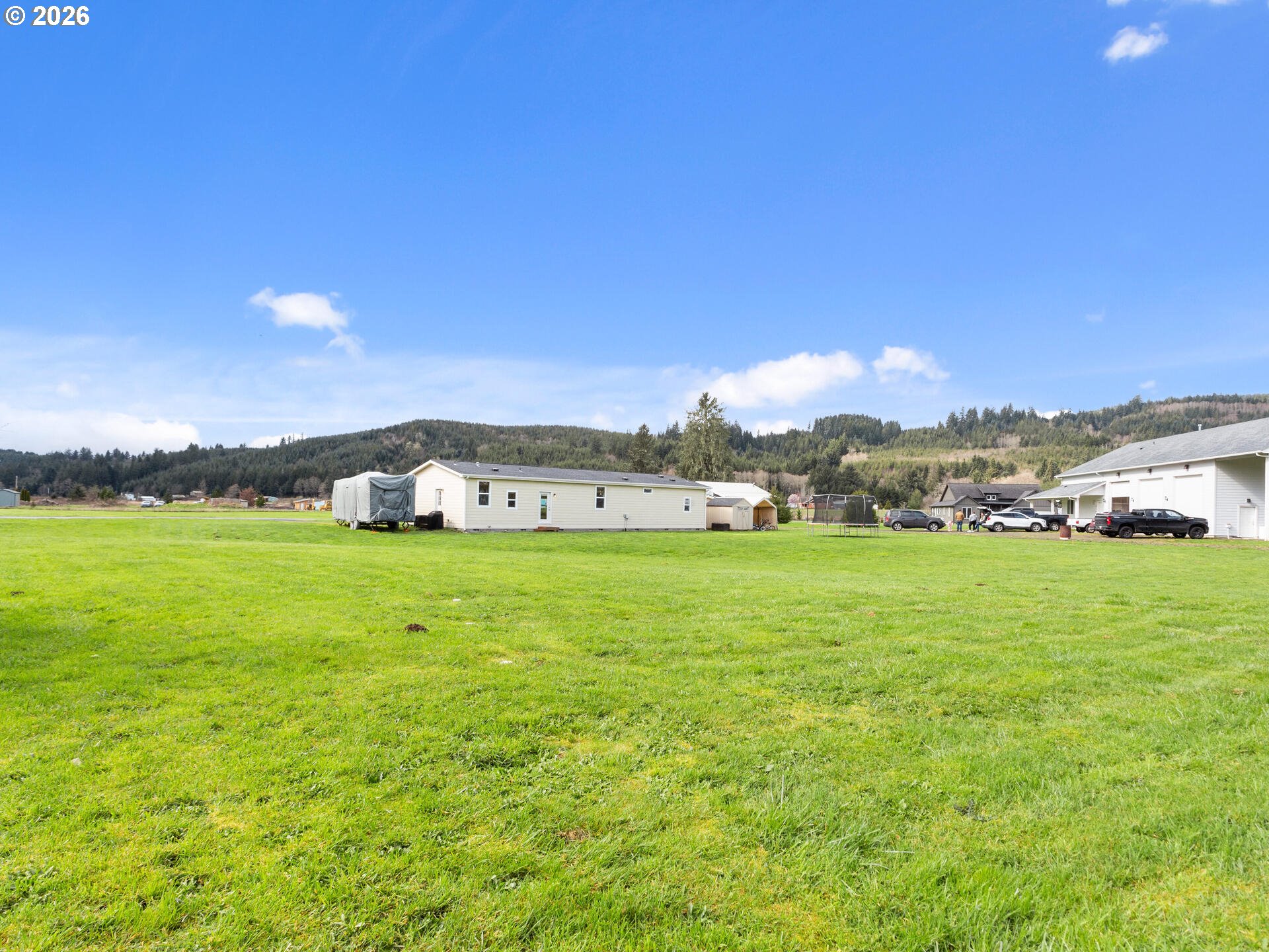 4 Nature Loop Cathlamet, WA 98612 - Photo 37 of 48