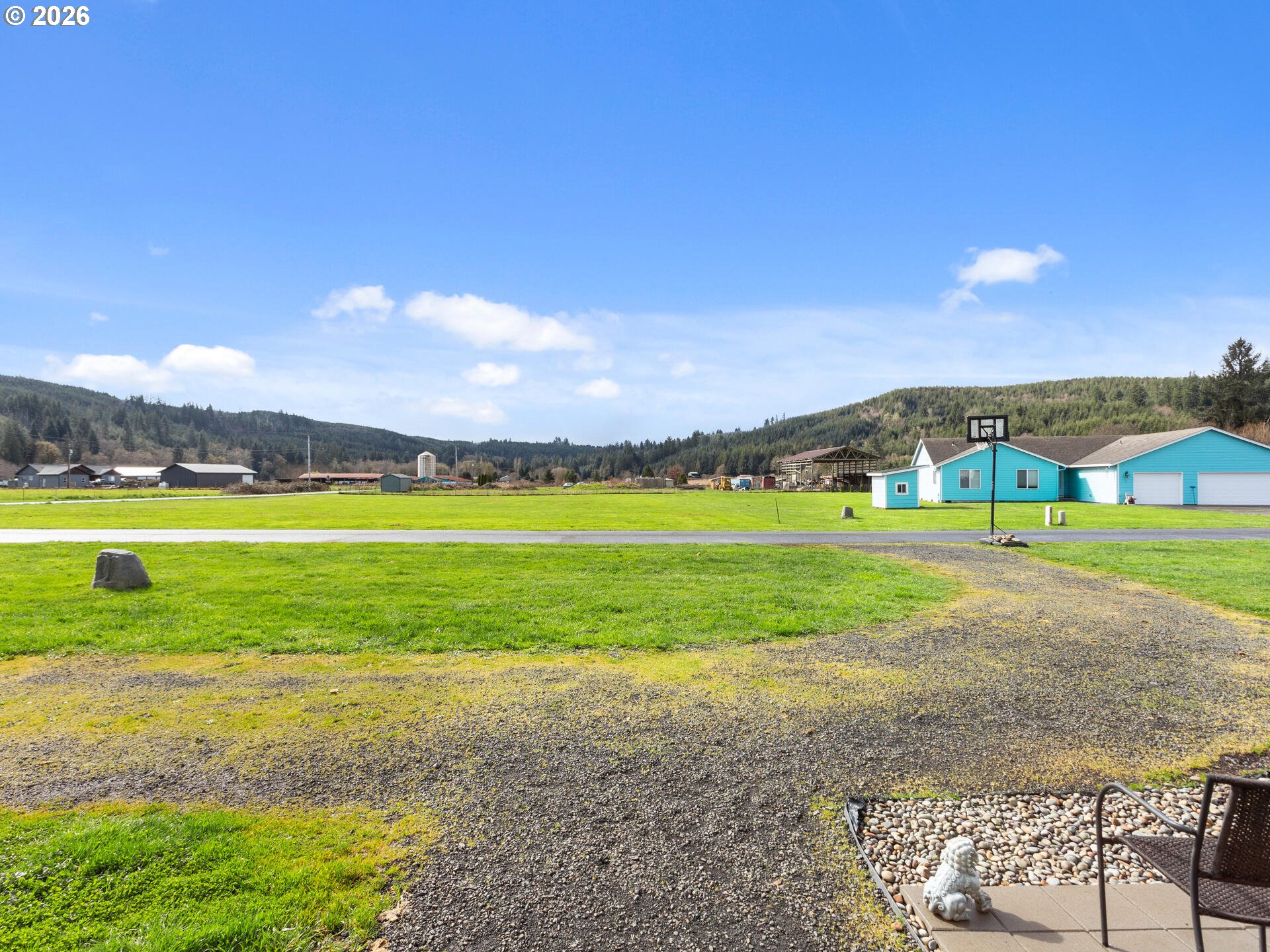 4 Nature Loop Cathlamet, WA 98612 - Photo 7 of 48