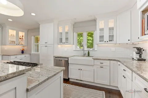 $995,000 | 502 East Scranton Avenue, Lake Bluff, IL 60044