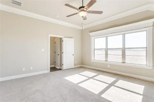 $2,500 | 320 Oar Wood Drive, Granbury, TX 76049