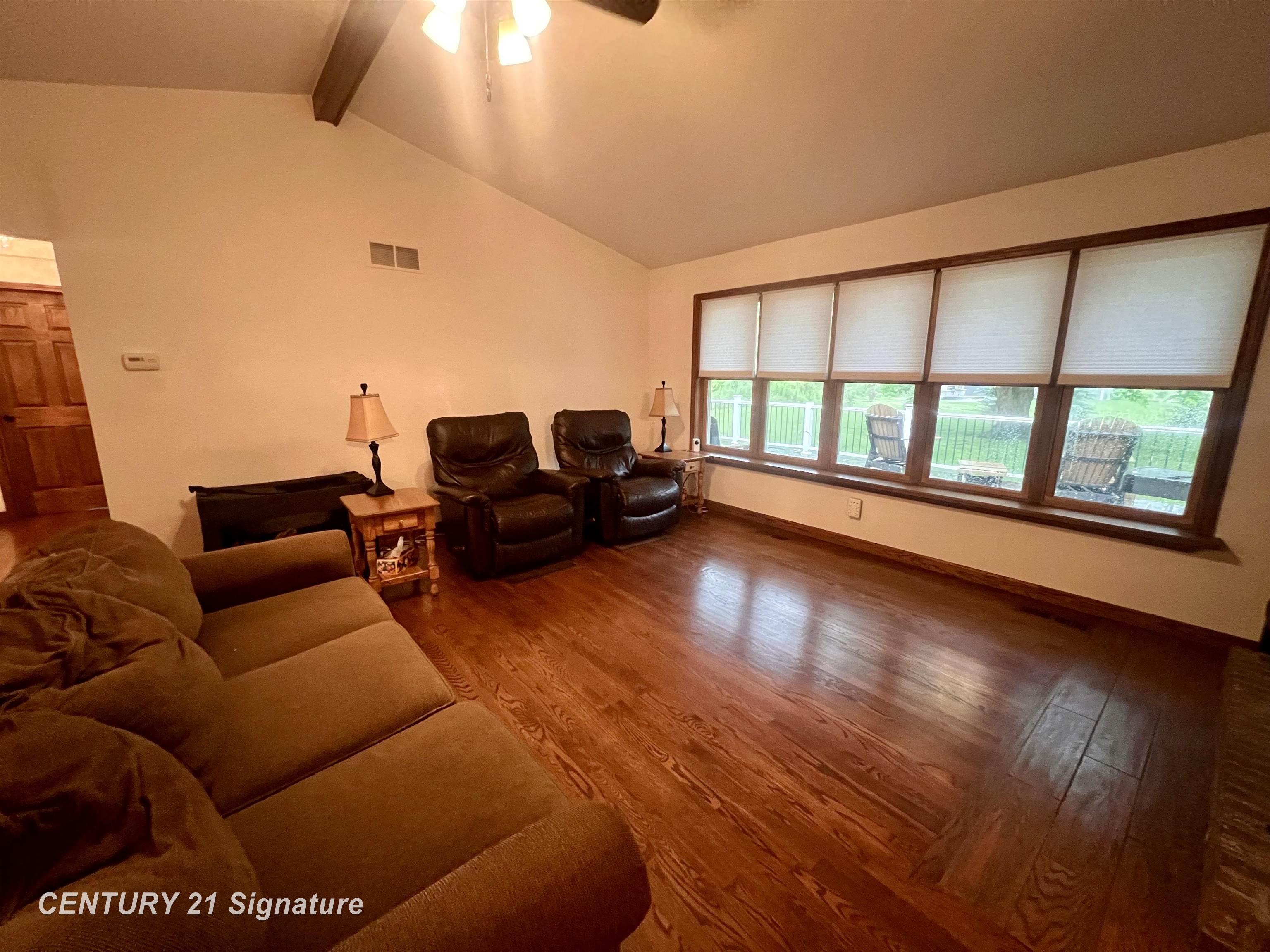 6399 West Ray Road Linden, MI 48451 - Photo 17 of 76 50178988-f89ca2b8-6b8e-4d99-902c-fe31f62d39ca.JPG