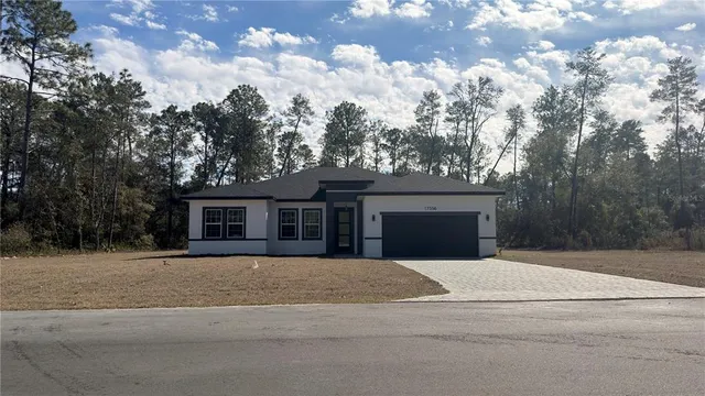 front view of house with a yard