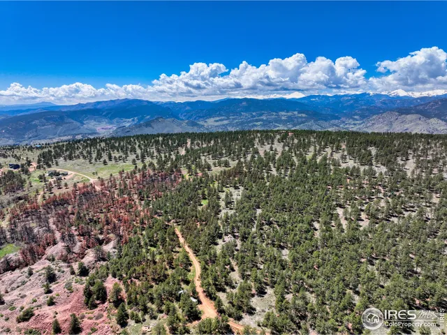 $290,000 | 101 Lewis Lane, Longmont, CO 80503